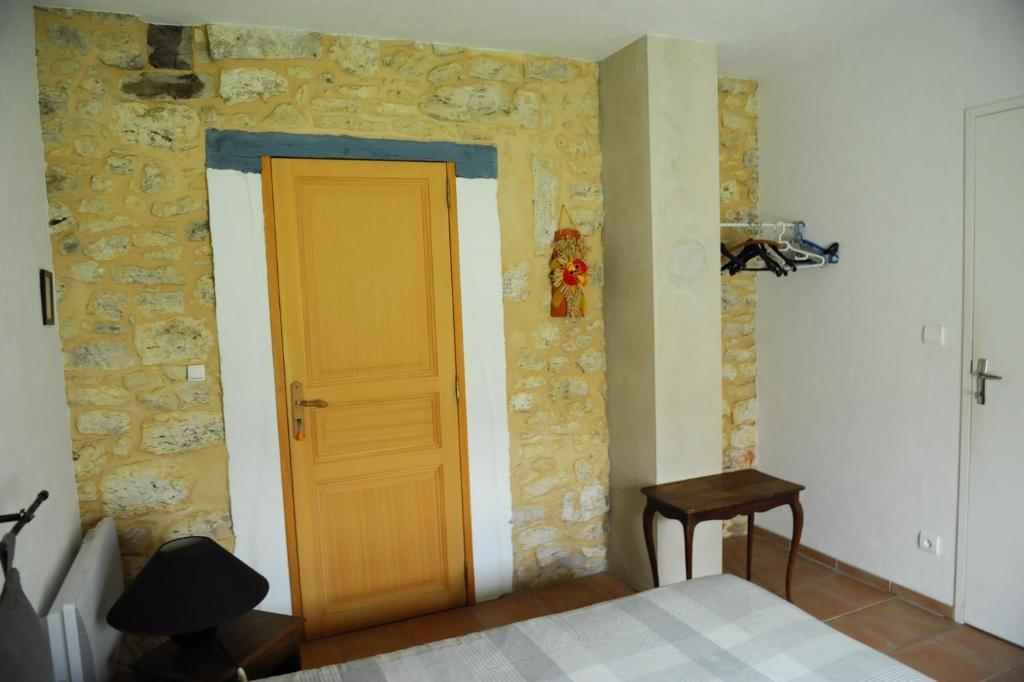 Chambres D'Hotes Le Chintre Queyssel Chambre photo